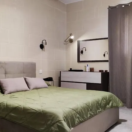 Dom wakacyjny Brand New Designer Townhouse - Views And Roof Terrace *
